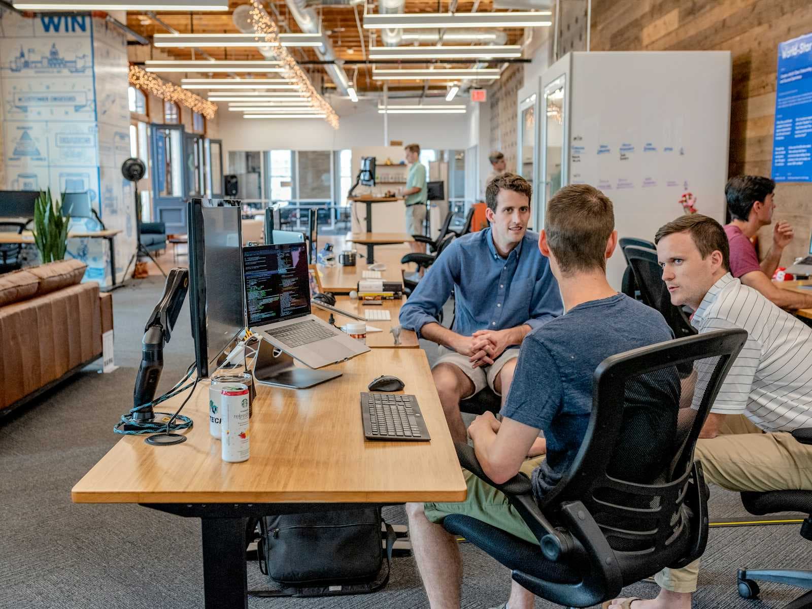 10 Online Tech Communities Every Developer Should Join in 2025